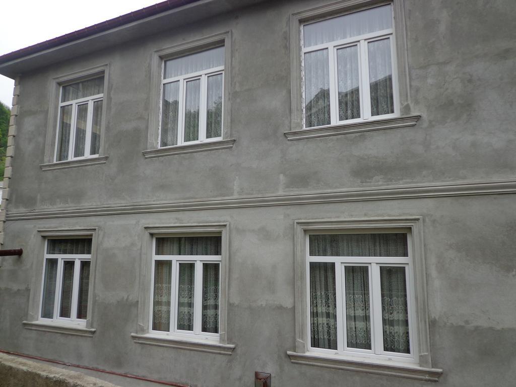 Guest House In Sarpi Exterior foto